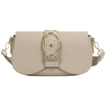 Borsa baguette beige con fibbia ovale decorata e tracolla a catena