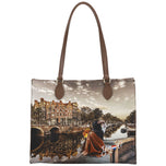 Borsa tote shopping quadrata marrone con stampa paesaggio e manici in pelle