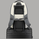 Zaino Travelite melange beige e nero, schienale imbottito con pannello rettangolare.