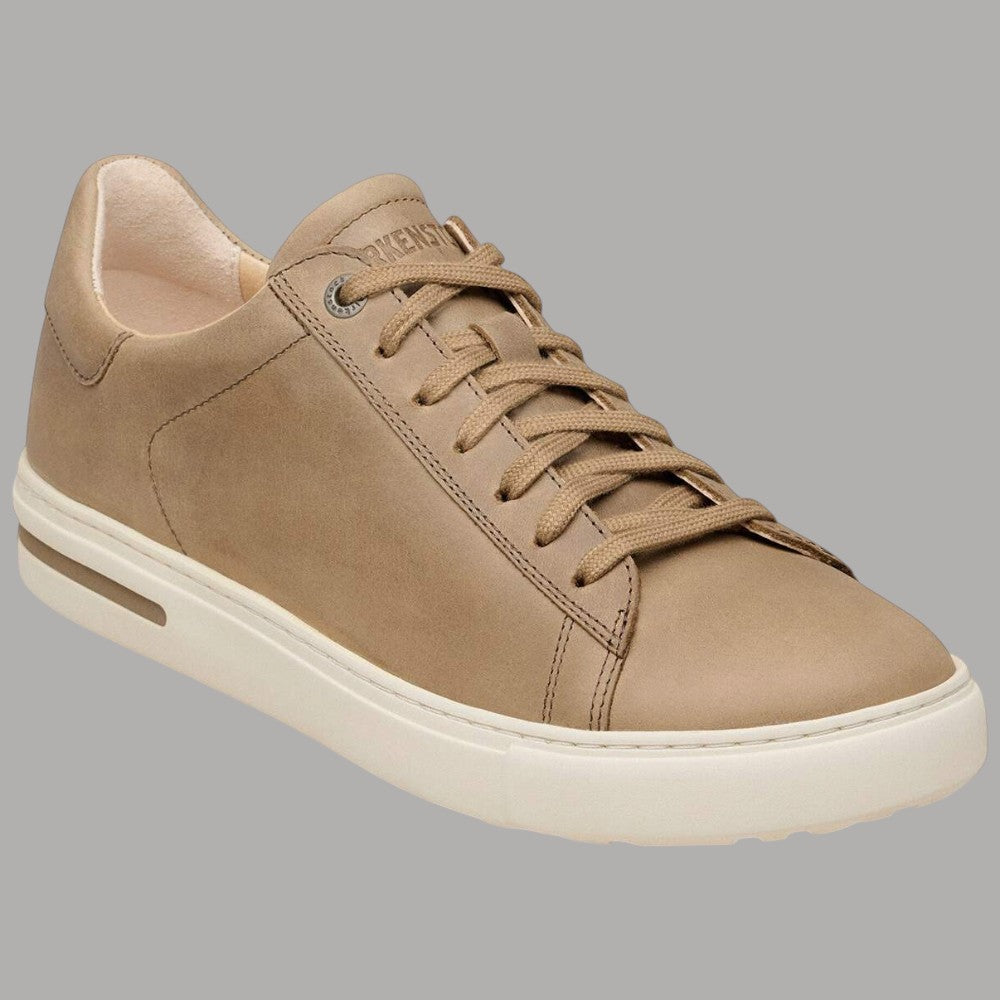 Sneakers Birkenstock in pelle tabacco, lacci e suola bianca
