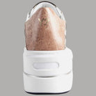 Sneakers YNot bianche con suola rialzata, parte posteriore oro-rosata
