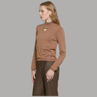 Pullover Relish Chogolosa con collo vulcano