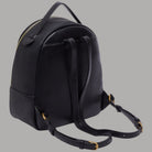 Zaino logo monogram Liu Jo Manhattan AF6209E1139 nero con zip dorata e tracolla regolabile