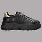 Sneaker nere con maxi logo e suola platform strutturata con lacci
