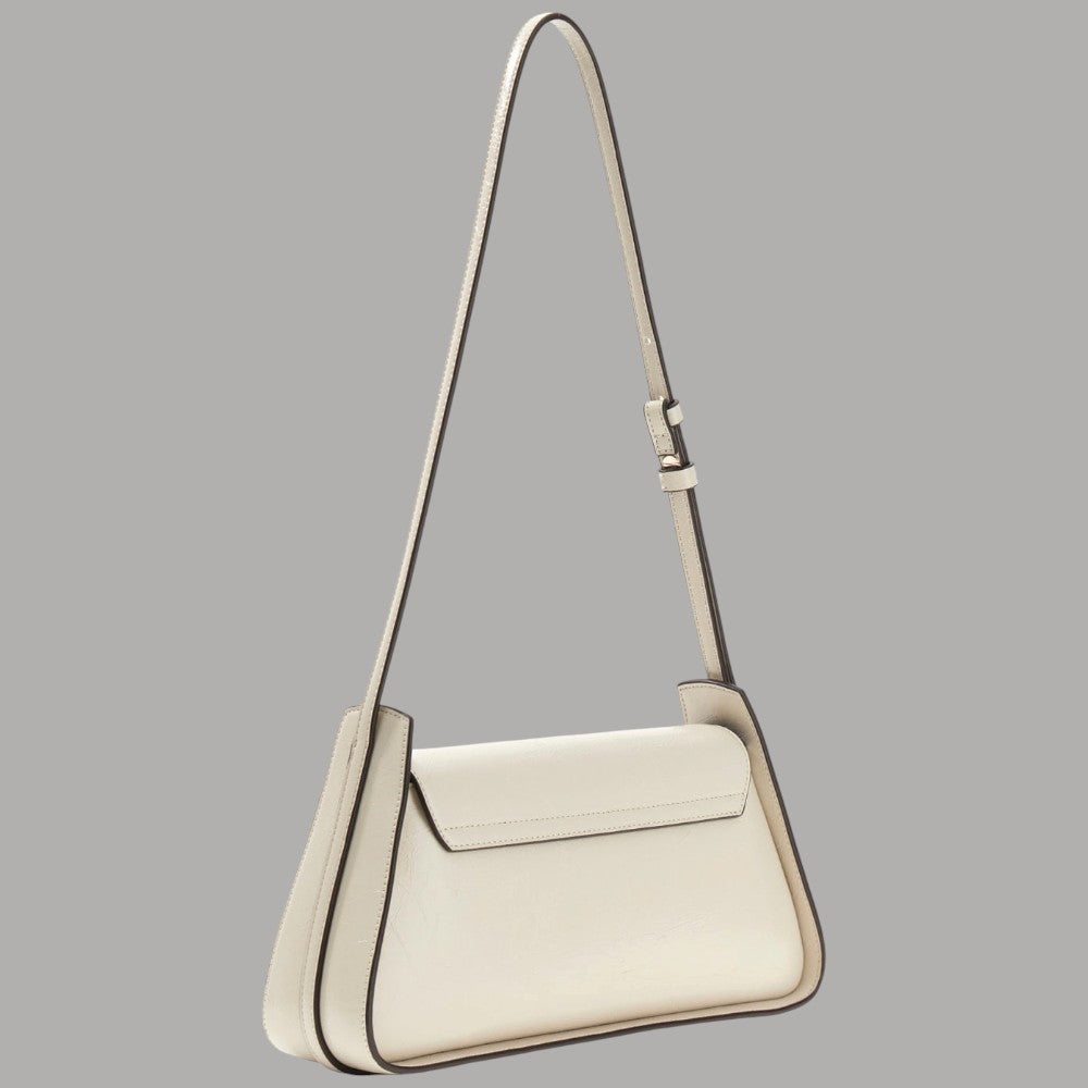 Borsa a spalla Guess Xena con patta e tracolla a catena