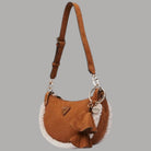 Borsa a spalla Guess Katie con inserti effetto teddy