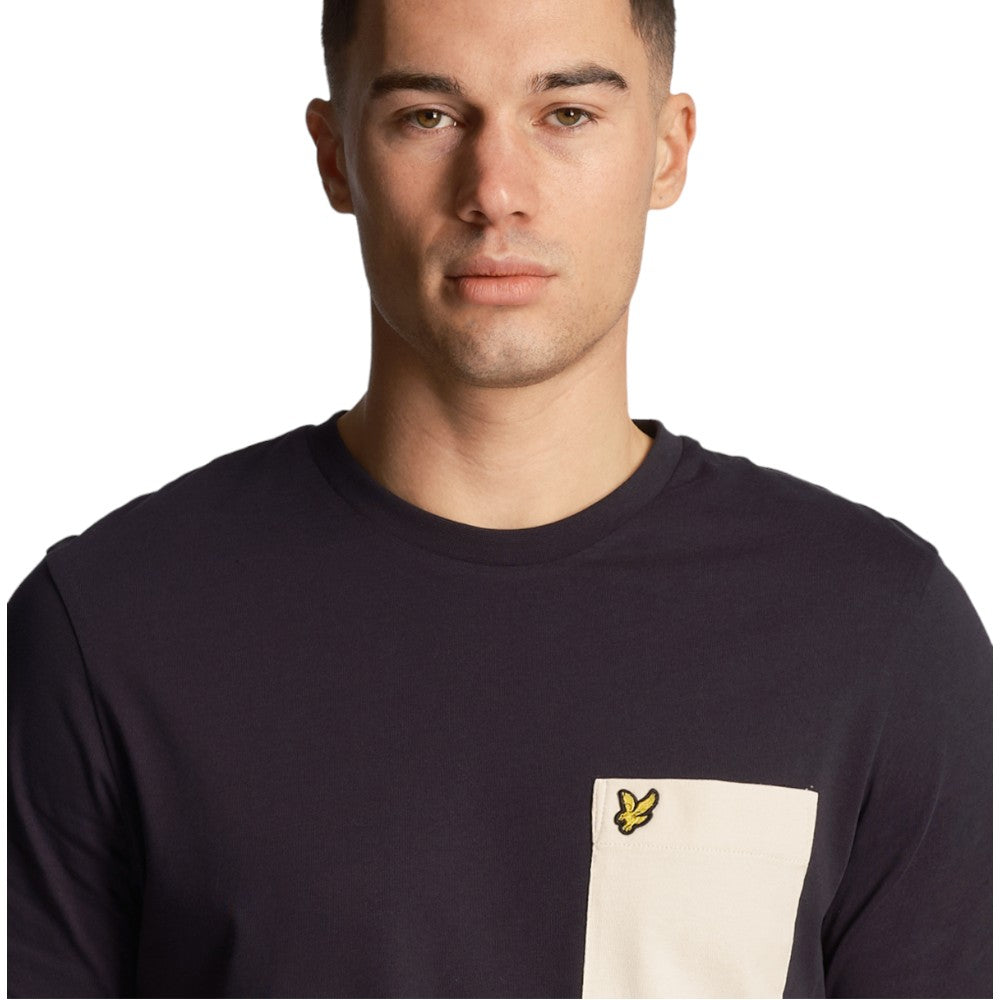 Lyle & Scott t-shirt blu con taschino panna TS831VOG T-shirt Lyle & Scott