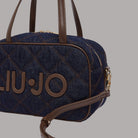 Borsa a tracolla Liu Jo in denim con charm e dettagli in pelle marrone