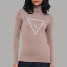 Guess maglione taupe collo alto con triangolo MELANIE W5BR39Z2NQ2G1K8 - Prodotti di Classe