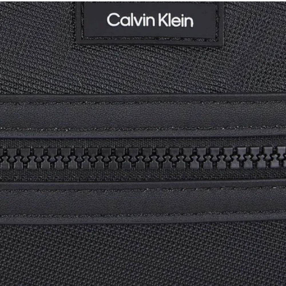 Calvin Klein tracolla nera in tessuto K50K511635 - Prodotti di Classe