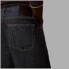 Calvin Klein Jeans da uomo Taper 90s nero con dettaglio cuciture gialle