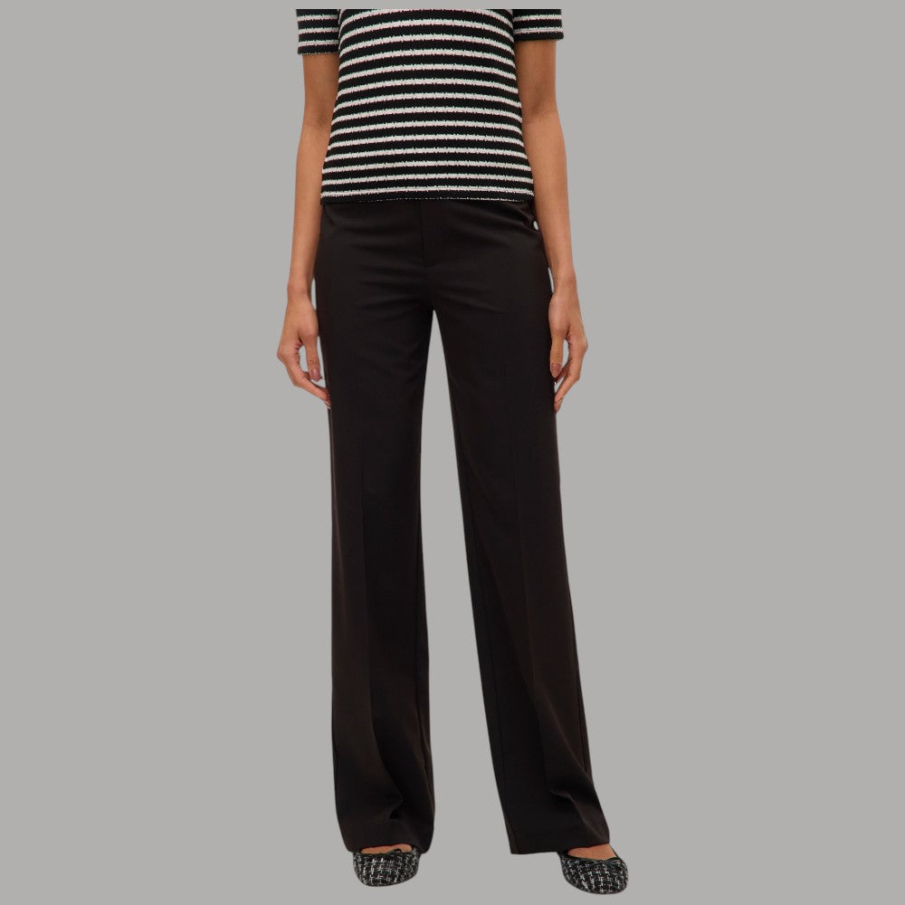 Vero Moda straight pant nero con pieghe e vita alta, taglio classico
