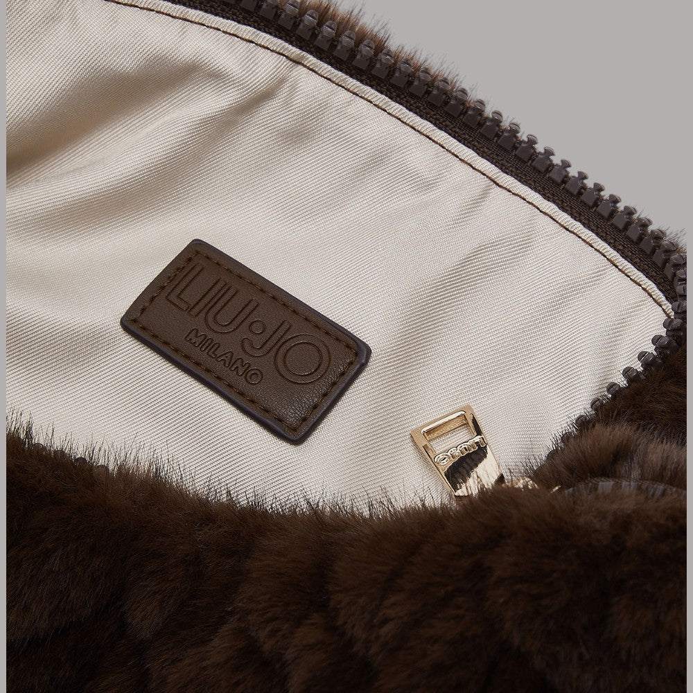Borsa hobo Liu Jo grande in morbida eco pelliccia marrone con detalhes dorati e interno beige