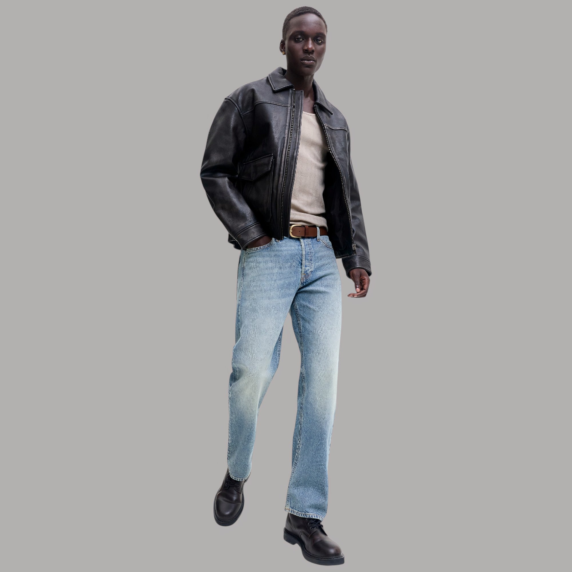 Jeans relaxed fit uomo Jack & Jones Chris SQ 733 J12300817 con tessuto denim chiaro vista laterale