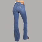 Jeans Liu Jo a zampa in denim blu, vista posteriore con tasche applicate
