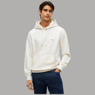 Felpa con cappuccio Tommy Hilfiger blu scuro con piccolo logo ricamato