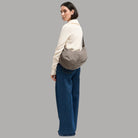 GOT BAG Moon Bag grande in PET riciclato colore taupe vista laterale