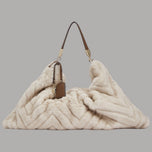 accessorio-di-moda-liu-jo-borsa-a-spalla-grande-pelliccia-sintetica-crema.jpg