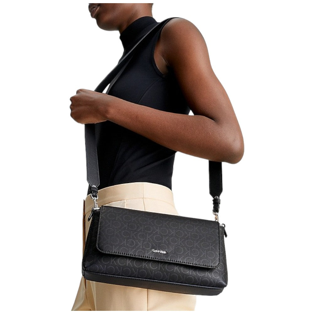 Calvin Klein borsa shoulder bag mono K60K611360 - Prodotti di Classe