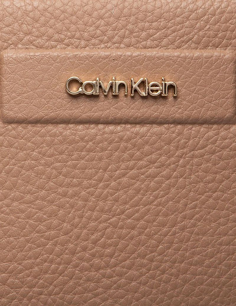 Calvin Klein borsa tote safari - Prodotti di Classe