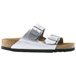 Ciabatte Birkenstock Arizona argento con due fibbie e suola nera