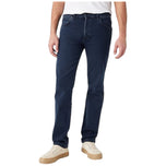 Jeans Wrangler blu scuro Greensboro, gamba dritta, chiusura con bottoni.