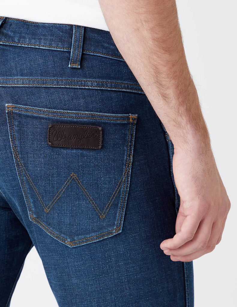 Wrangler jeans LARSTON DARK BRUSHED - Prodotti di Classe