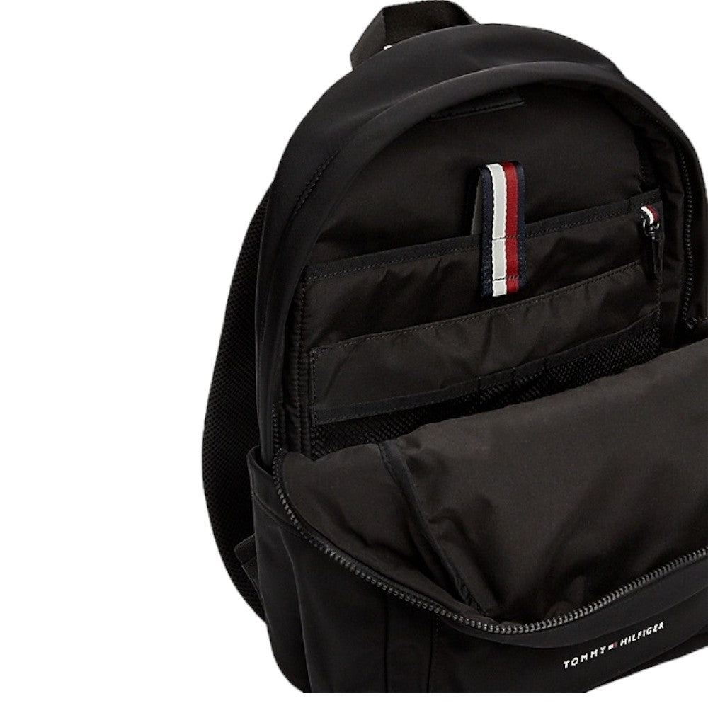 Tommy Hilfiger zaino skyline backpack nero AM0AM11788 - Prodotti di Classe