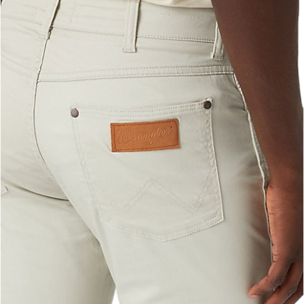 Wrangler pantalone panna Larston slim W18SEA38U - Prodotti di Classe