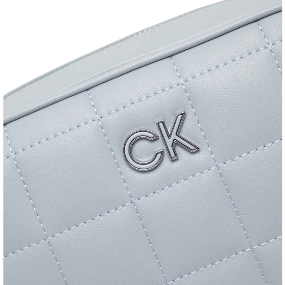 Calvin Klein borsa a spalla K60K610445 celeste - Prodotti di Classe