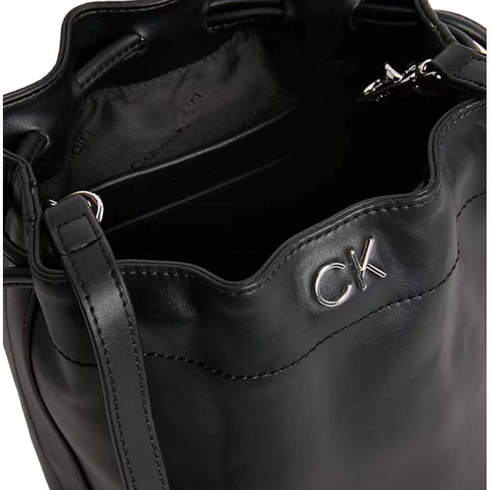 Calvin Klein borsa secchiello nera K60K610450 - Prodotti di Classe